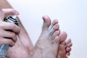 How to Properly Treat Athlete’s Foot